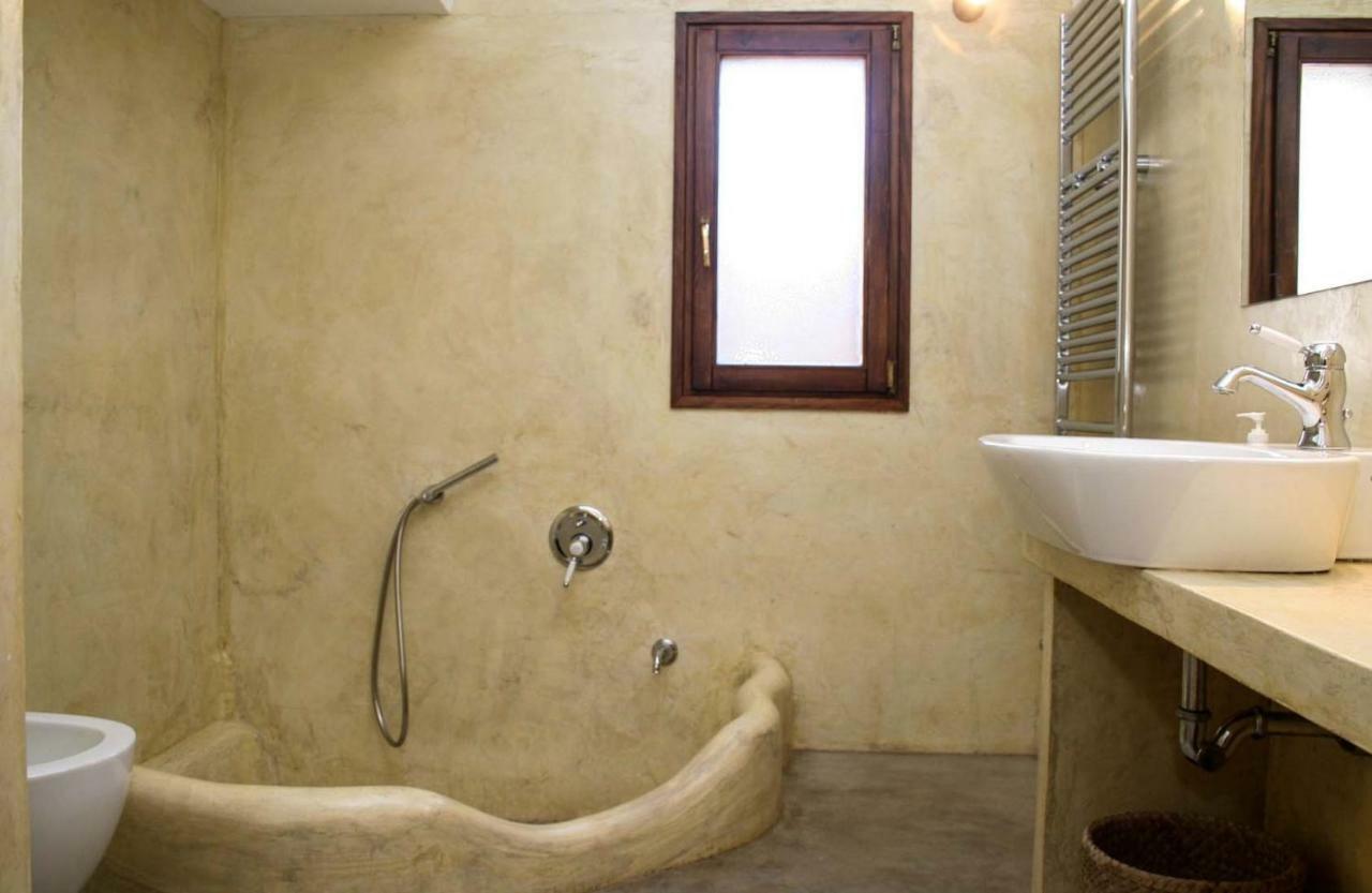 Dammuso Favarelle Da Caty Apartment Scauri  Exterior photo